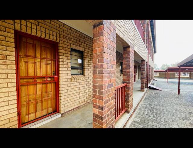1 BEDROOM APARTMENT FOR SALE IN DASSIE RAND